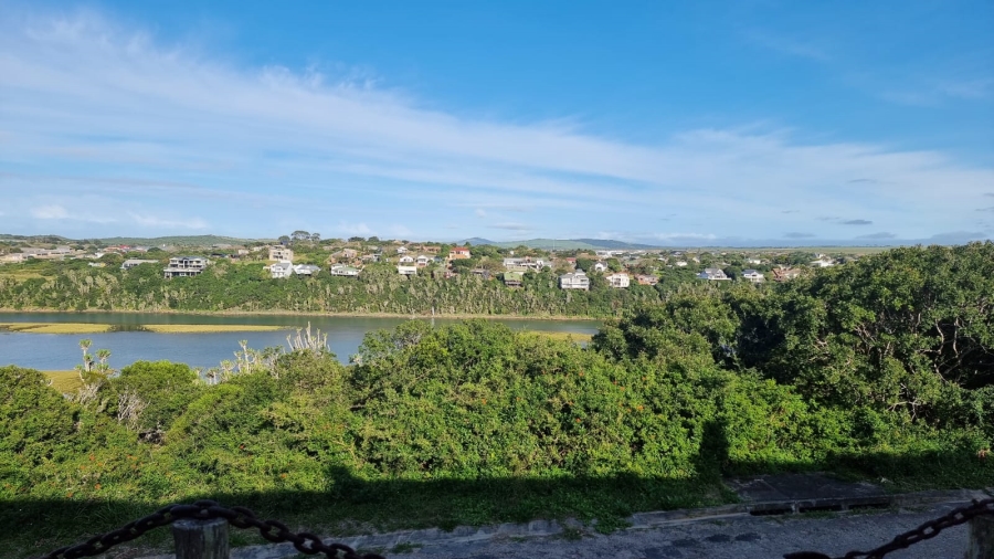 6 Bedroom Property for Sale in Merryhill Eastern Cape